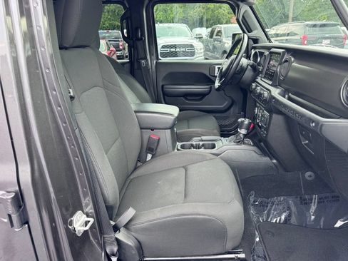 Used 2021 Jeep Wrangler Unlimited Sport w/ Sun And Sound Package AWD/4WD image 29