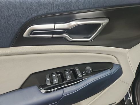 Used 2024 Kia Sportage EX w/ EX Premium Package image 22