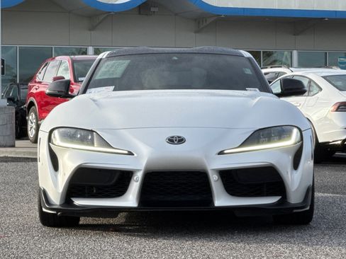 Used 2023 Toyota Supra Premium image 5