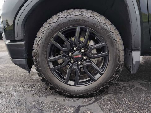 Used 2023 GMC Sierra 1500 Elevation AWD/4WD image 11