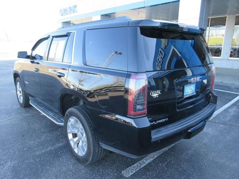 Used 2016 GMC Yukon SLE w/ Convenience Package AWD/4WD image 3