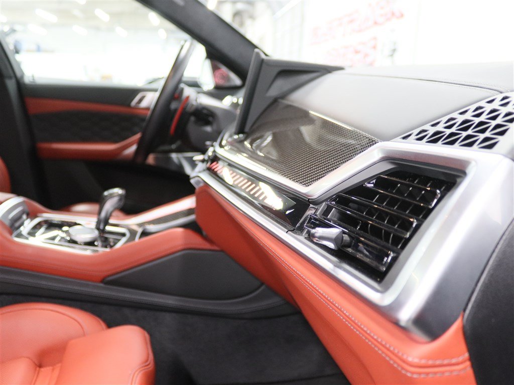 Used 2024 BMW X6 M Competition w/ Executive Package AWD/4WD image 37