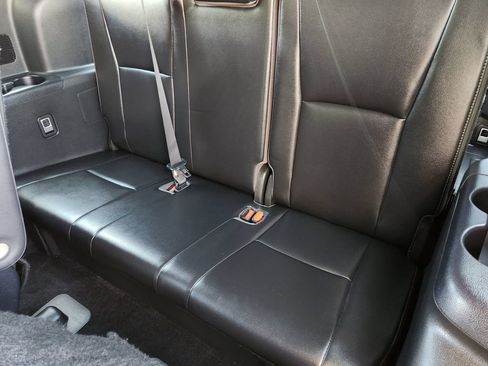 Used 2021 Toyota Highlander XSE AWD/4WD image 19