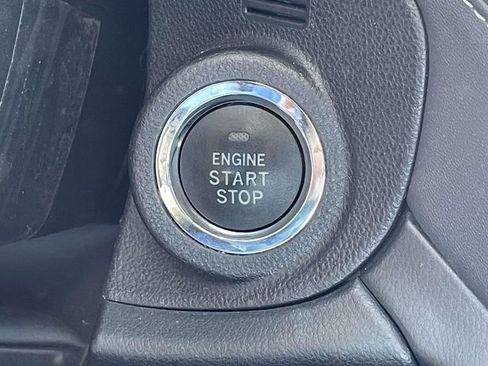 Used 2023 Subaru Outback Premium image 24