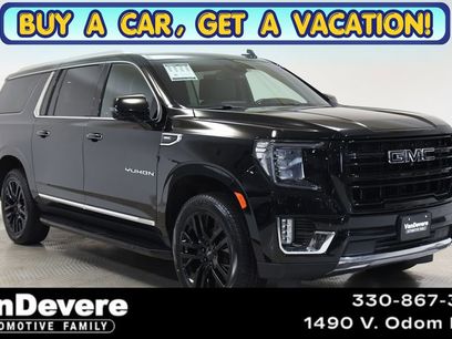 Used 2024 GMC Yukon XL SLT w/ SLT Luxury Package