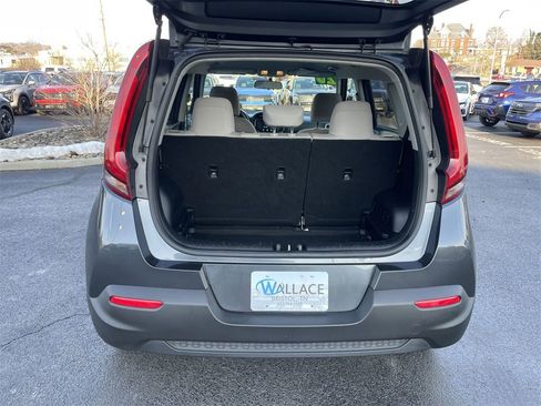 Used 2020 Kia Soul LX image 32