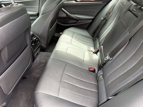 Used 2021 BMW 530i RWD image 27