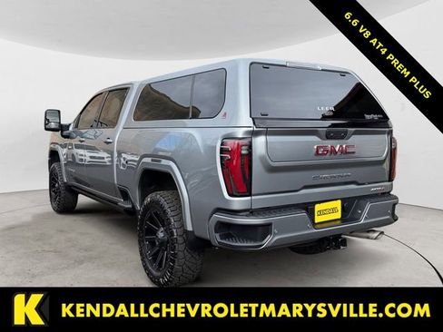 Used 2025 GMC Sierra 2500 AT4 w/ AT4 Premium Plus Package image 3
