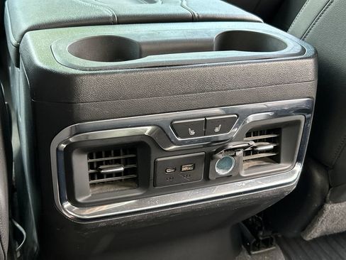 Used 2021 Chevrolet Silverado 1500 LTZ w/ LTZ Convenience Package II RWD image 18
