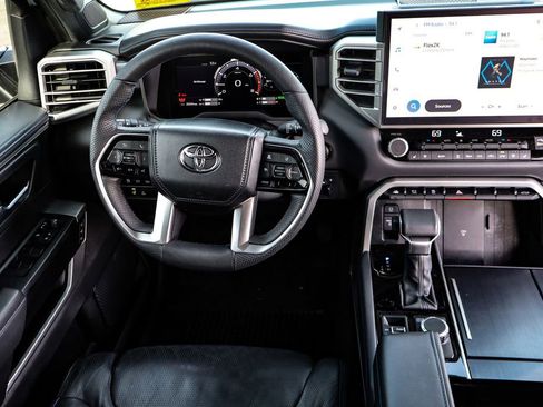 Used 2025 Toyota Tundra Platinum image 20