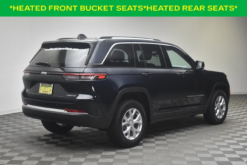 Used 2023 Jeep Grand Cherokee Limited w/ Trailer Tow Prep Group (B) AWD/4WD image 5