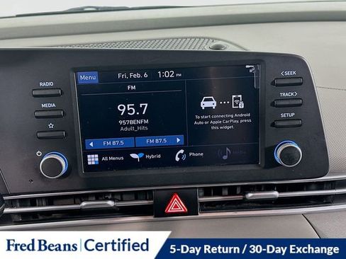 Used 2023 Hyundai Elantra Blue image 23