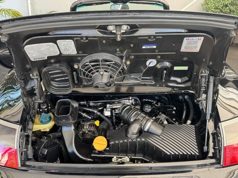 Used 1999 Porsche 911 Cabriolet image 22