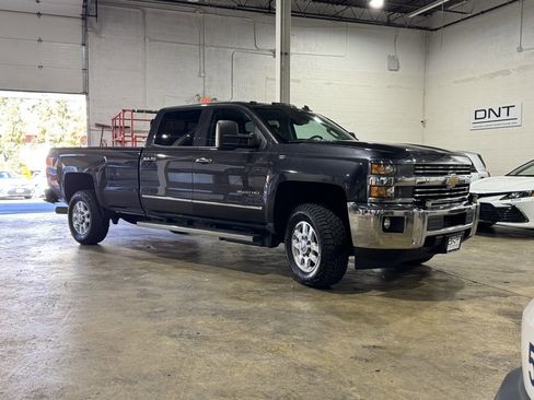 Used 2015 Chevrolet Silverado 3500 LTZ w/ Duramax Plus Package image 5
