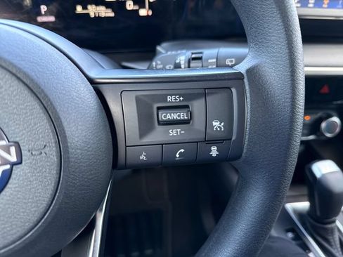 Certified 2025 Nissan Kicks S AWD/4WD image 31