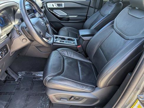 Used 2023 Ford Explorer ST w/ Equipment Group 401A AWD/4WD image 17