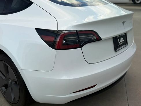 Used 2023 Tesla Model 3 Standard Range RWD image 12