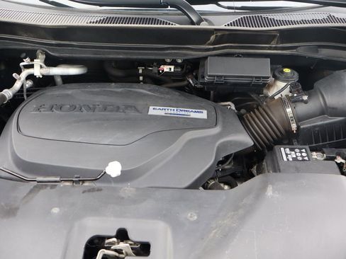 Used 2016 Honda Pilot Touring image 41