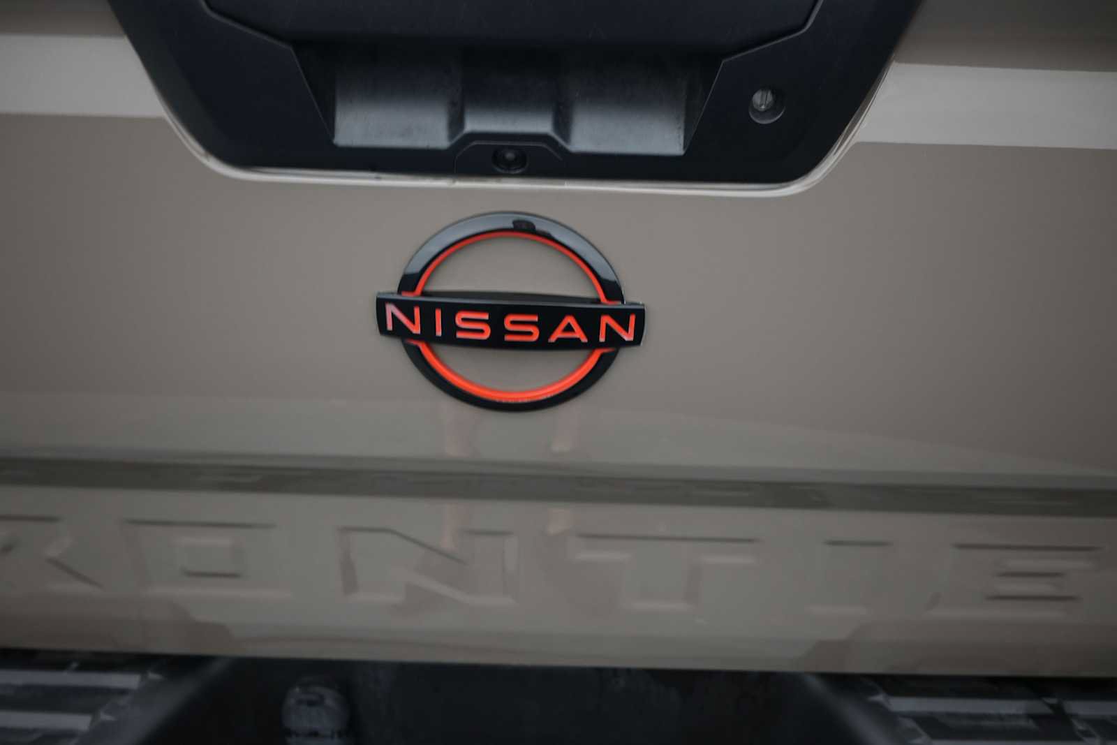 Used 2023 Nissan Frontier PRO-4X w/ Pro-4X Premium Package AWD/4WD image 27