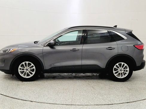 Used 2021 Ford Escape SE w/ Convenience Package image 4