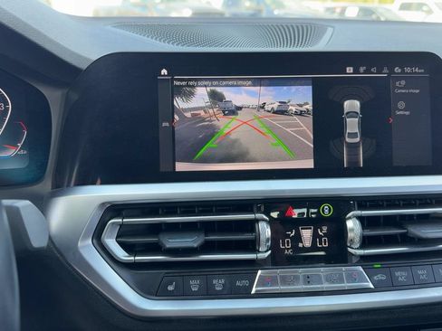 Used 2020 BMW 330i Sedan w/ Driving Assistance Package RWD image 17