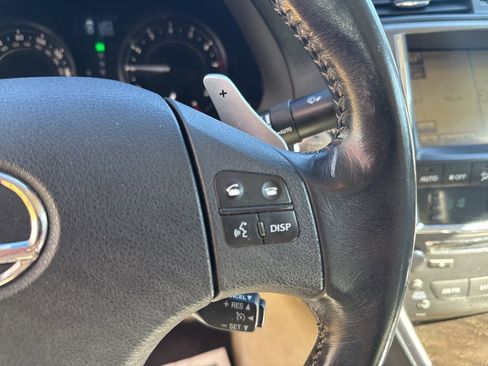 Used 2010 Lexus IS 250C image 21