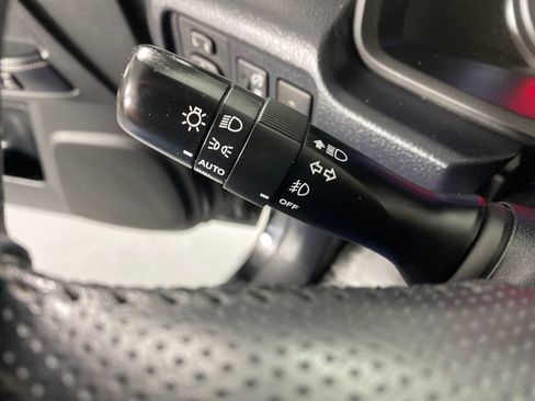 Used 2019 Toyota 4Runner Limited image 18