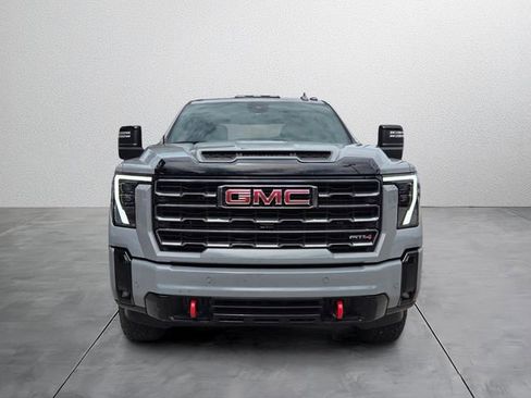 Used 2025 GMC Sierra 2500 AT4 w/ AT4 Premium Plus Package AWD/4WD image 2