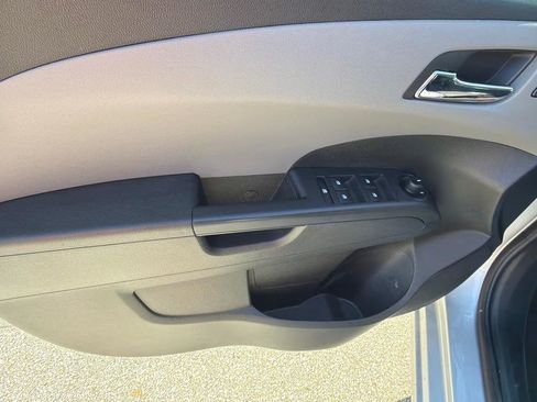 Used 2015 Chevrolet Sonic LTZ FWD image 11