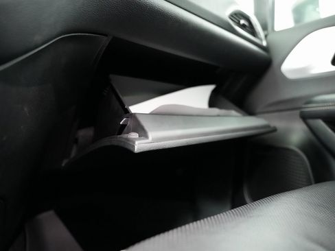 Used 2019 Chrysler Pacifica Limited w/ Advanced Safetytec Group image 52