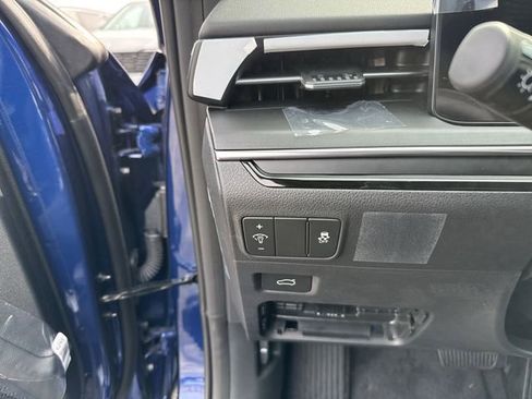New 2025 Kia K5 GT-Line AWD/4WD image 10