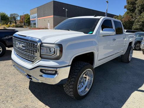 Used 2018 GMC Sierra 1500 SLT w/ SLT Premium Package AWD/4WD image 1