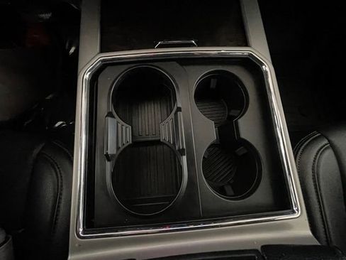 Used 2022 Ford F250 Lariat w/ Black Appearance Package image 23