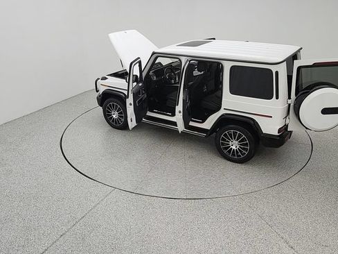 Used 2023 Mercedes-Benz G 550 image 24