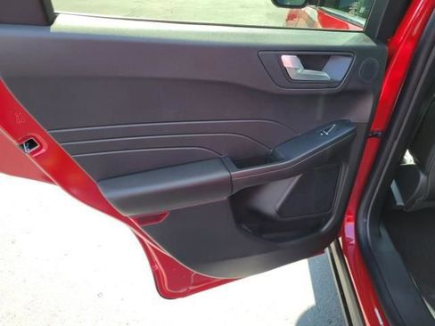 New 2026 Ford Escape SE w/ PHEV Premium Package image 12