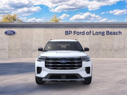 New 2026 Ford Explorer Active RWD image 6