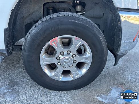 Used 2024 RAM 3500 Big Horn image 42