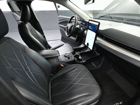 Used 2021 Ford Mustang Mach-E Select image 48