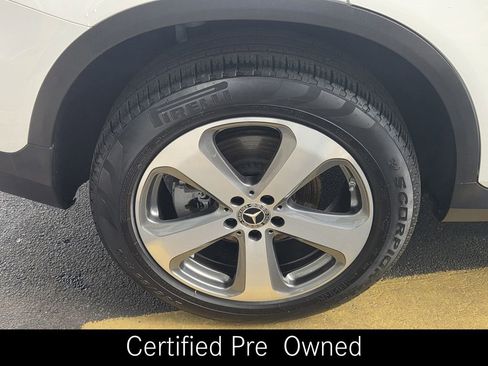 Certified 2022 Mercedes-Benz GLC 300 4MATIC image 13