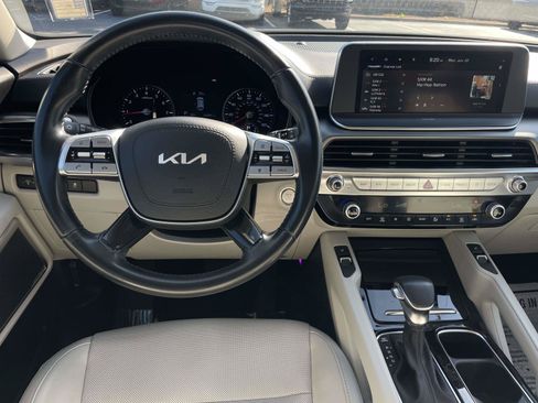 Used 2022 Kia Telluride S AWD/4WD image 15
