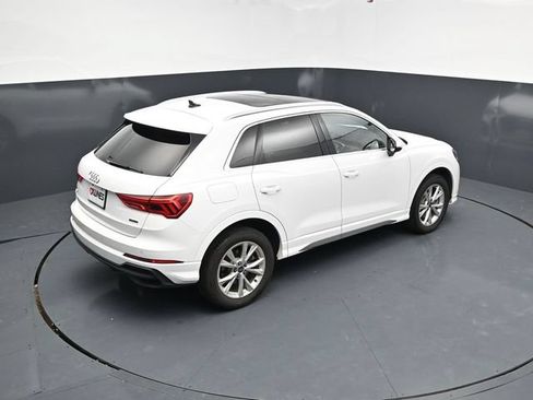 Used 2024 Audi Q3 2.0T Premium AWD/4WD image 45