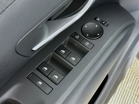 New 2026 Hyundai Tucson SEL image 17