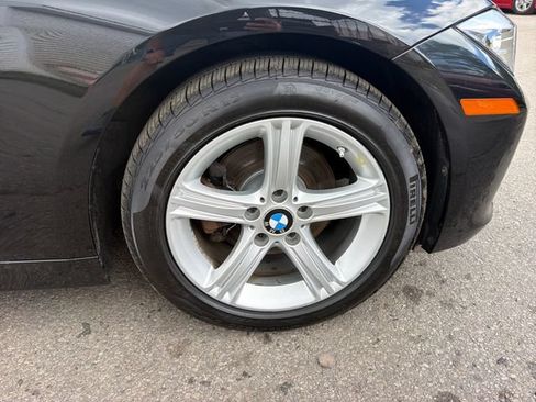 Used 2015 BMW 320i xDrive Sedan AWD/4WD image 30
