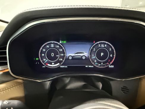Used 2021 Jaguar F-PACE S AWD/4WD image 34