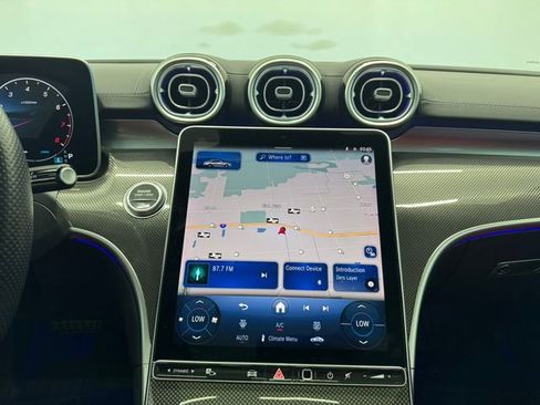 Used 2024 Mercedes-Benz CLE 300 4MATIC Coupe image 4