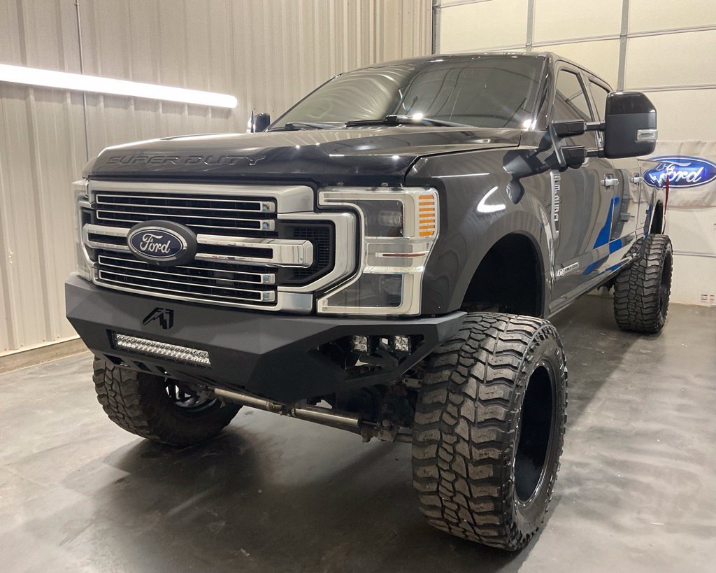 Used 2020 Ford F250 Limited w/ FX4 Off-Road Package AWD/4WD image 3