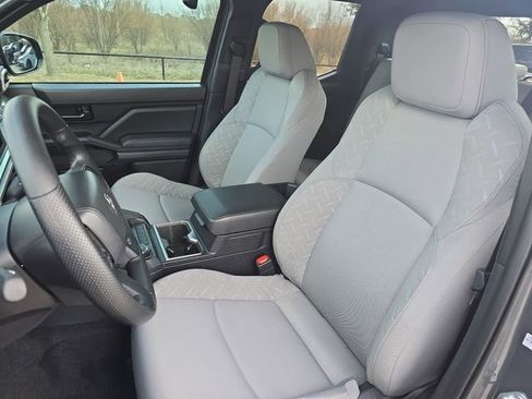 Used 2025 Toyota Tacoma SR5 image 13