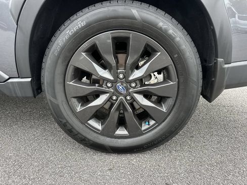 Used 2024 Subaru Outback Onyx Edition XT AWD/4WD image 23