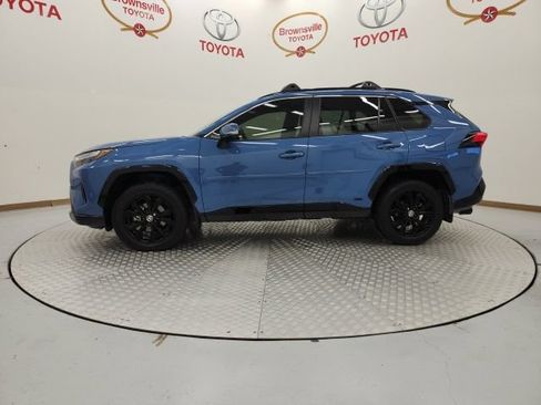Certified 2025 Toyota RAV4 SE AWD/4WD image 6