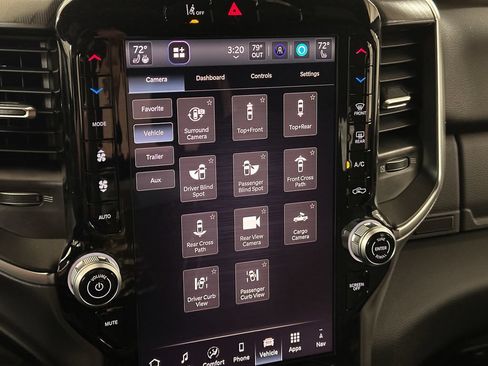 New 2026 RAM 2500 Big Horn AWD/4WD image 40